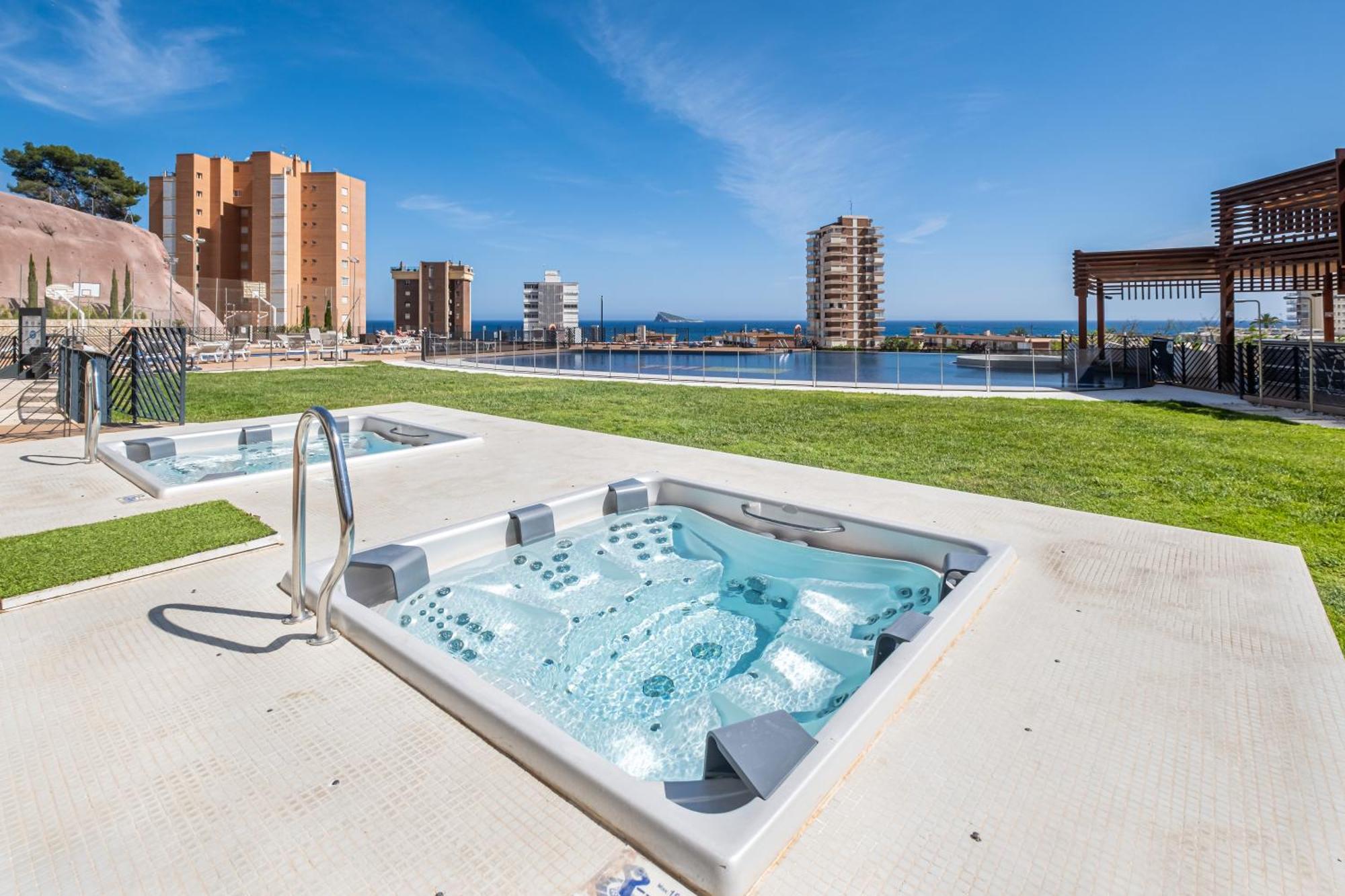 Sunset Drive Resort Apartment 4-8 Poniente Beach Benidorm Bagian luar foto