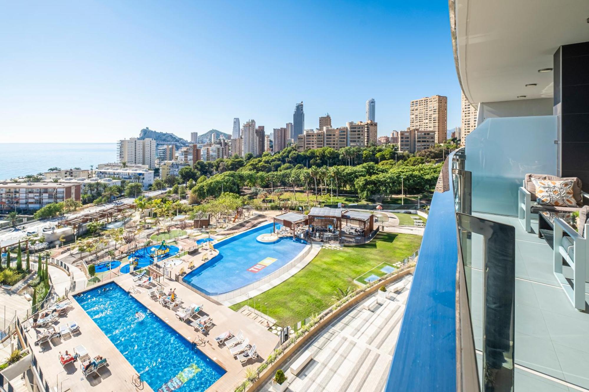 Sunset Drive Resort Apartment 4-8 Poniente Beach Benidorm Bagian luar foto